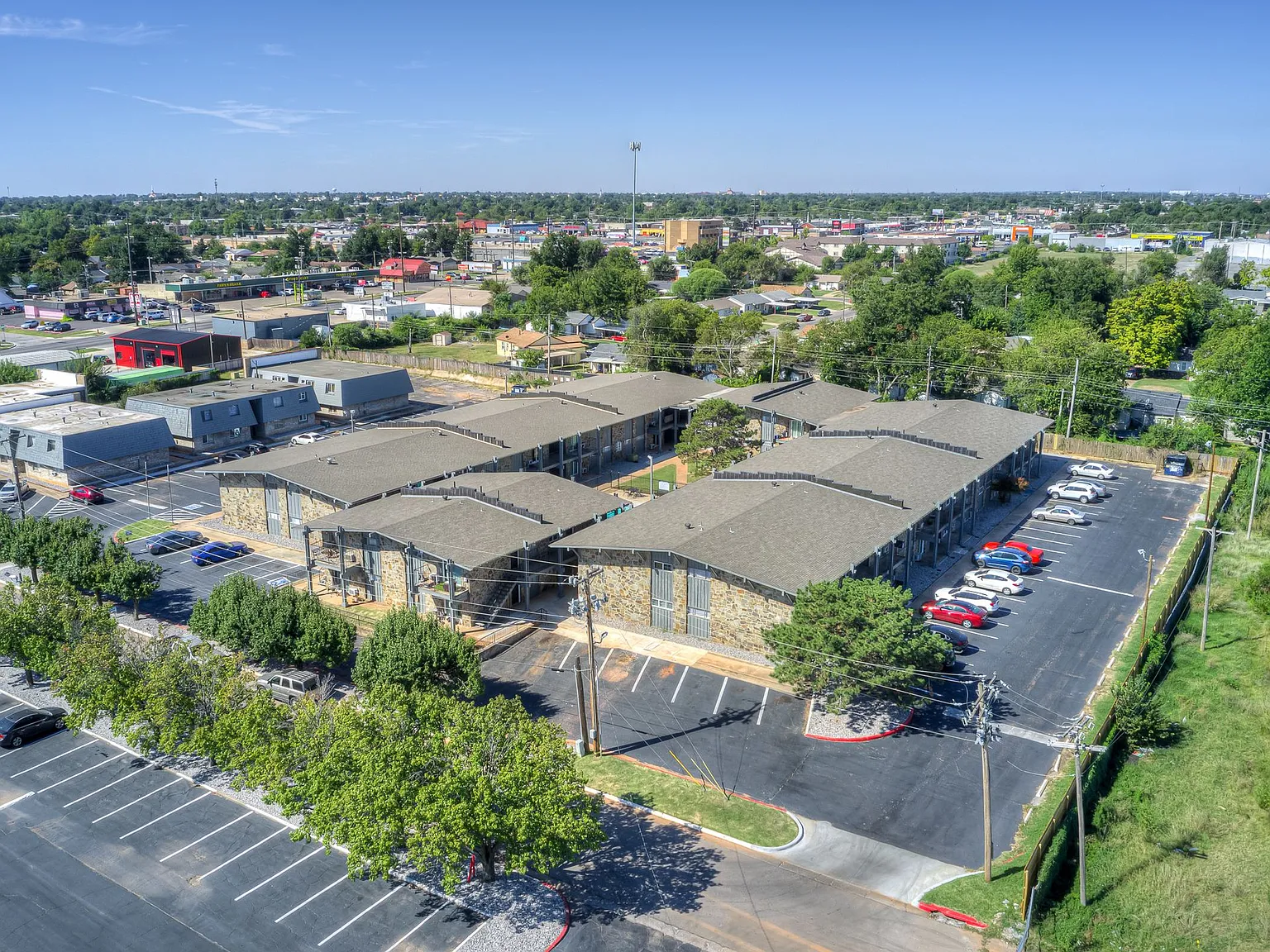 The Vue at Oak Creek — Photo 4