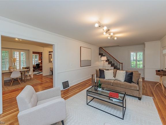 2nd image of 608 Fairchild Ave