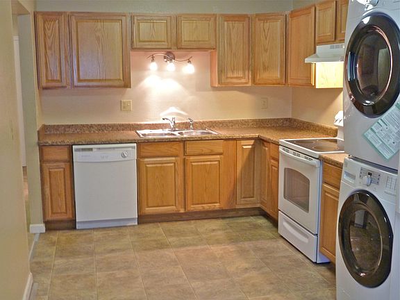 Unit 3 Kitchen