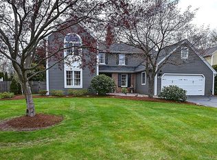 30 Summerfield Dr, Wethersfield, CT 06109