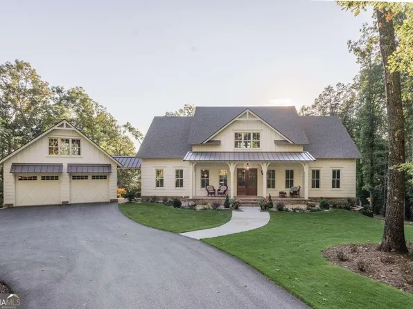 1718 Curtis Switch Rd, Mineral Bluff, GA 30559