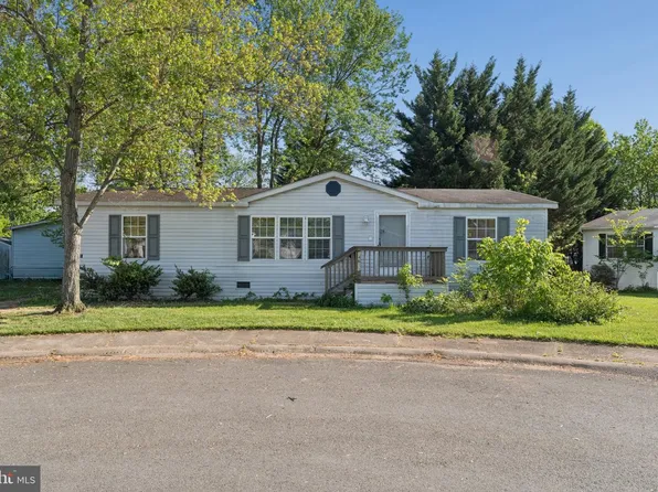 14611 Northwest Pl, Chantilly, VA 20151