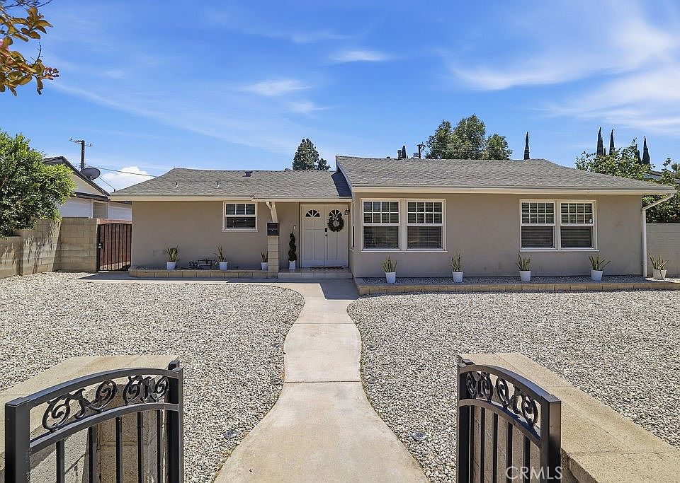 1st image of 16126 Rinaldi St