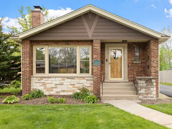 1233 Arquilla Ln, Flossmoor, IL 60422