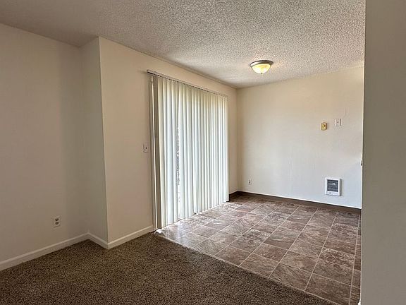 5th image of 3655-3689 Hawthorne Ave NE #3661