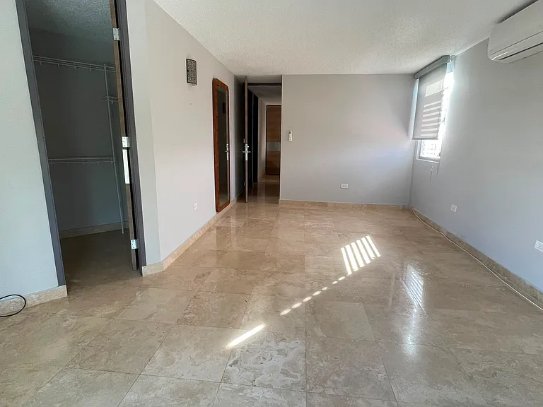 C4 Calle Rio Bayamon #C4 — Photo 3