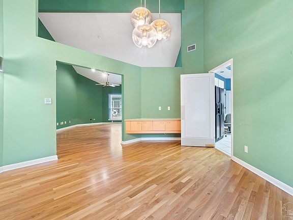 4th image of 3501 Bayswater Dr