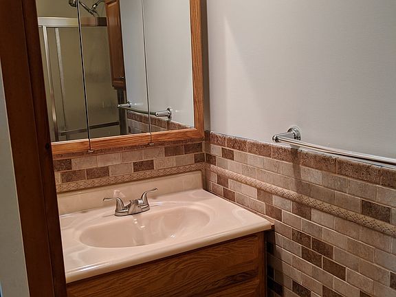 4th image of 268 South St APT 1