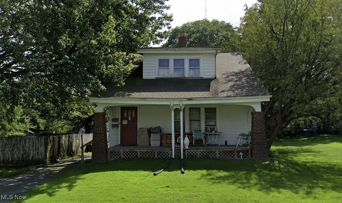 537 Cambridge Ave photo 1