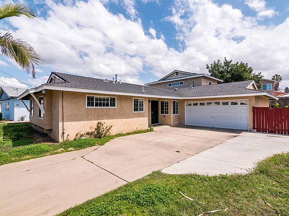 5th image of 3681 Mount Acadia Blvd
