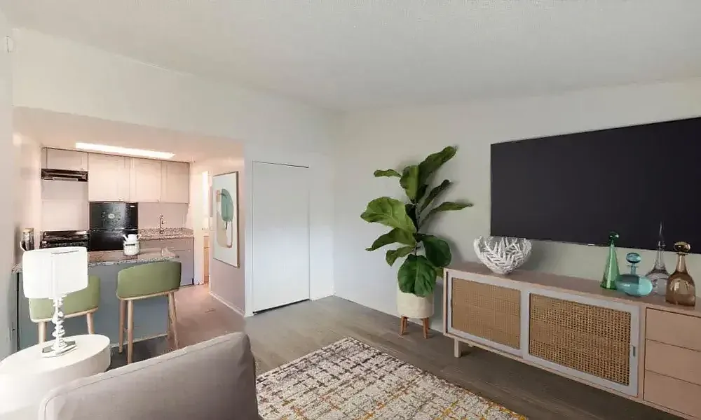 The Flats at Lakeshore — Photo 2