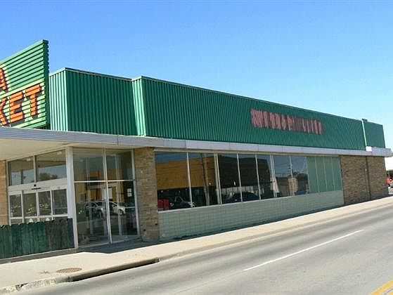 1st image of 313 S 2nd Ave