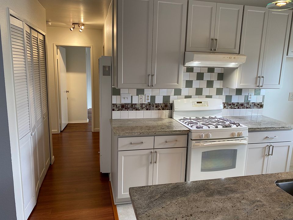 Kitchen and hallway to bedrooms