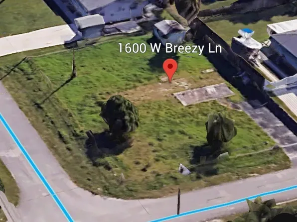 1600 Breezy Lane, West Palm Beach, FL 33417