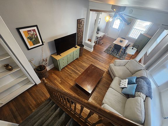 2nd image of 1100 Tamarack Ave NW