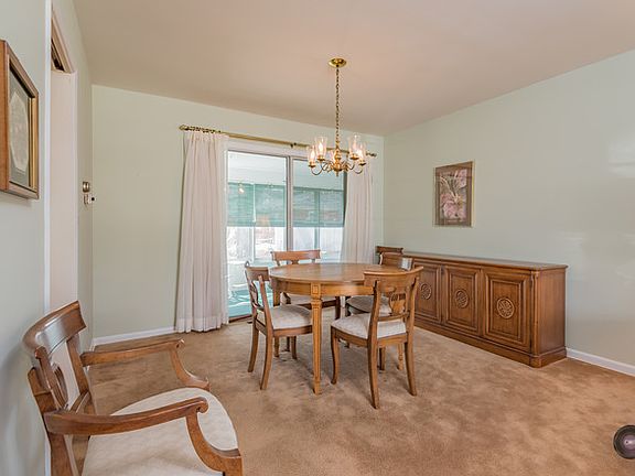 4th image of 1137 Catalpa Ln