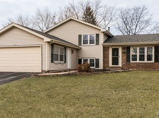 1375 Coral Reef Way, Lake Zurich, IL
