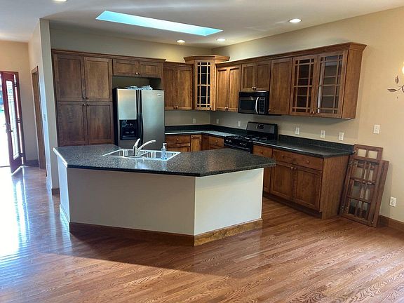 5th image of 9210 Norris Dr