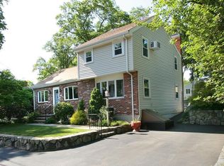 20 Catalpa St, Wakefield, MA 01880