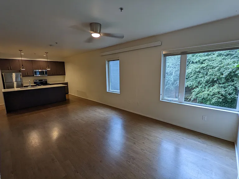 Viewpoint Terrace Apartments — Photo 117
