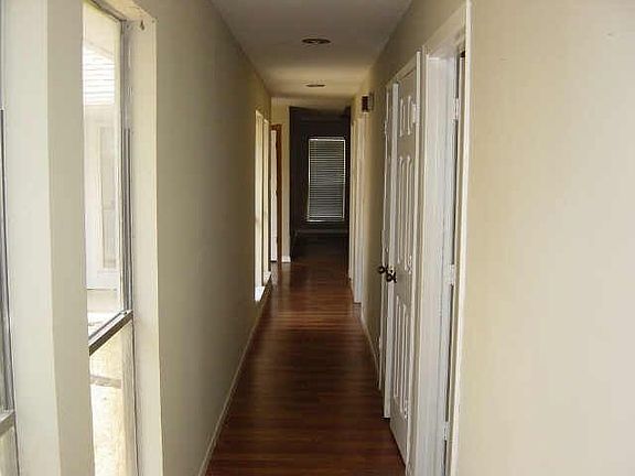 5th image of 222 Glen Canyon Dr