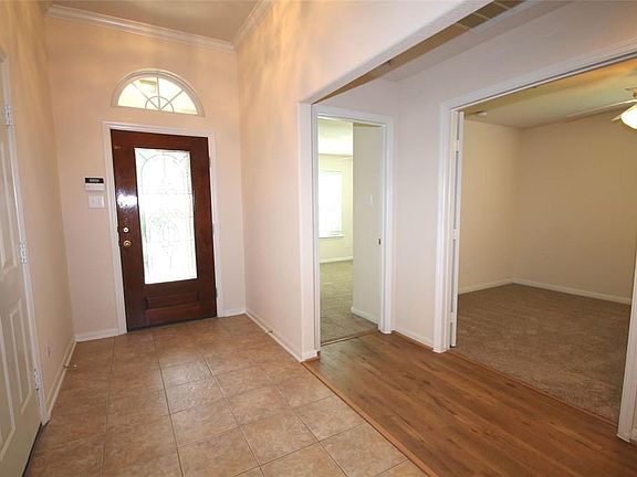 5th image of 12603 Taylorwood Ln