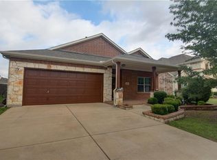 2710 Sun Rise Ln, Grand Prairie, TX 75052