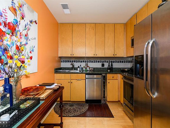 5th image of 314 N Broadway Ave Unit 505