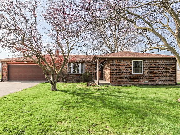 4th image of 10445 Maze Rd