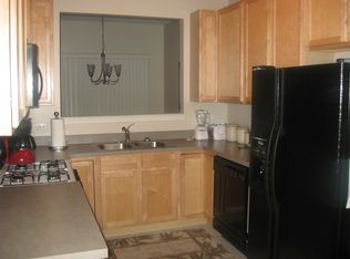 744 County Line Rd, Aurora, IL 60502