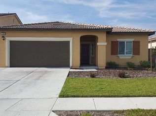 17908 Pokeroot Ln, San Bernardino, CA 92407