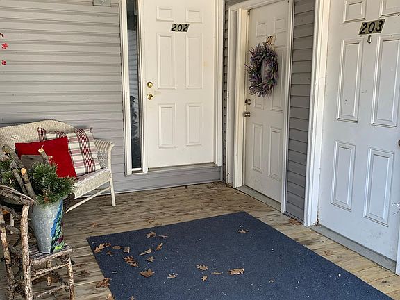 4th image of 38843 N Cedar Crest Dr