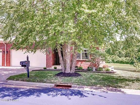 4th image of 2029 Eagles Landing Dr #17