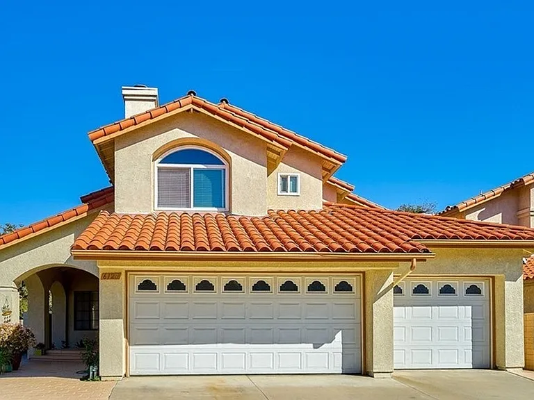 6124 Fleetwood Ln — Photo 2