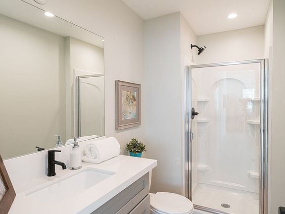 5th image of 320-326 N New Hampshire Ave #322-6