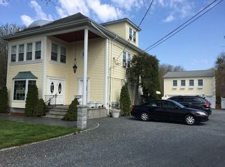 370 Taunton Ave, Seekonk, MA 02771