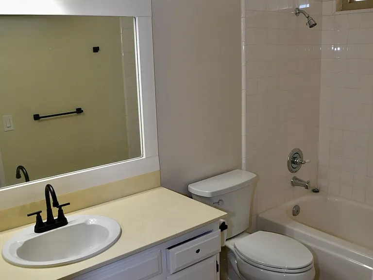 10575 Canyon Lake Dr — Photo 25