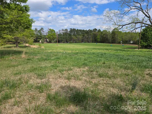 1714 Measmer St, Kannapolis, NC 28081