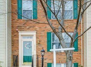 19930 Fieldgrass Sq, Ashburn, VA 20147