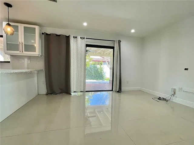 13355 NW 8th Ter — Photo 10