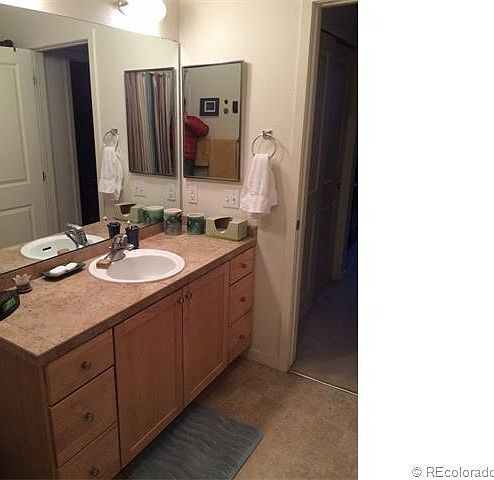 1st image of 4100 N Albion St Unit 218