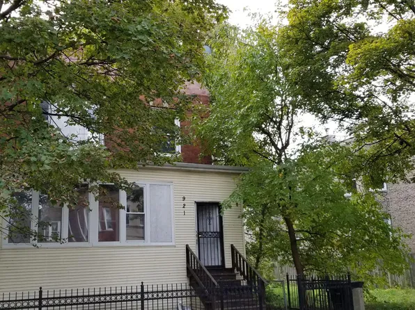 921 W 54th Pl #1F, Chicago, IL 60609