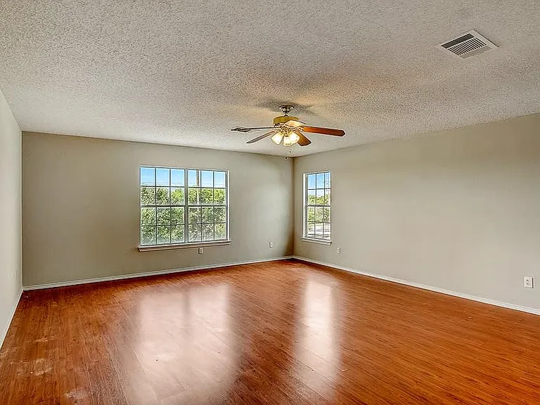 17627 Dansworth Dr — Photo 17
