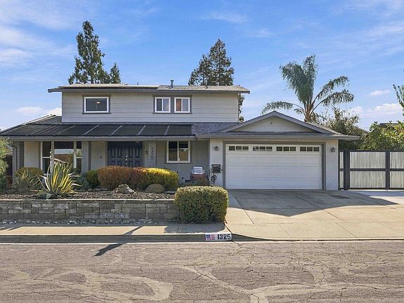 2nd image of 1325 Sumac Cir