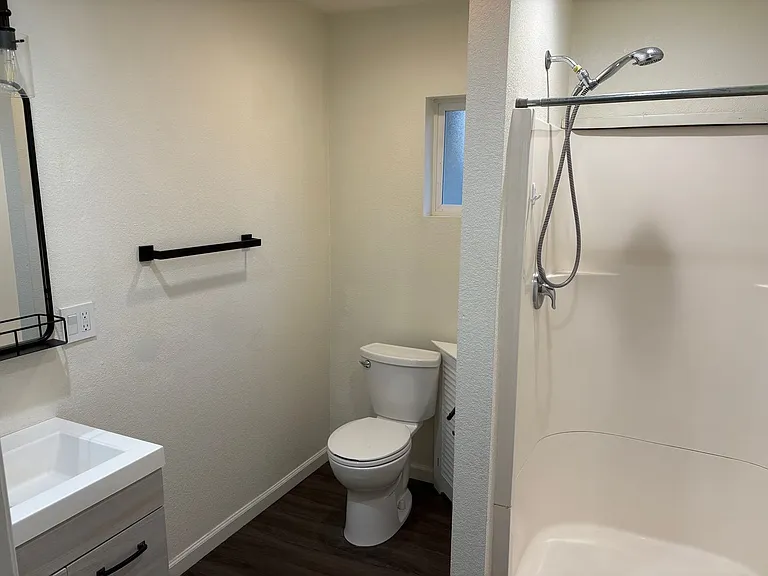 917 Patricia Ln #B — Photo 5