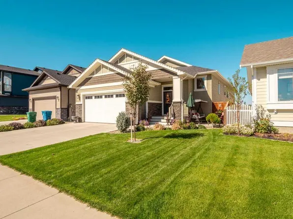 324 S Rivergrove Chase W, Lethbridge, AB T1K 8E8