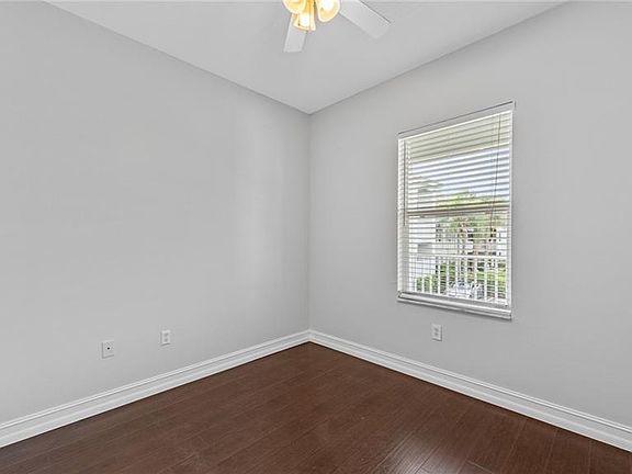 4th image of 519 Roma Ct APT 2203