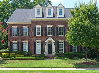 2105 Crigan Bluff Dr, Cary, NC 27513