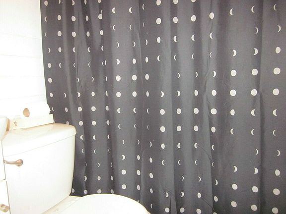 5th image of 756 Marcy Ave #3