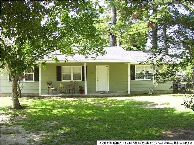 1st image of 17336 Ashton Ave